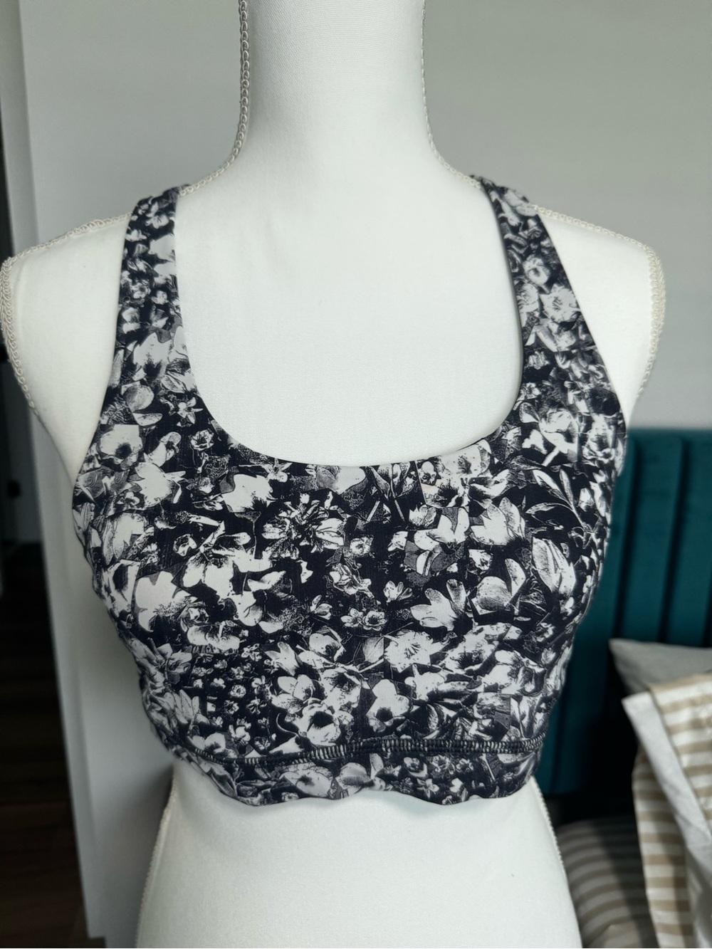 lululemon athletica Black & White Floral Scoop Sports Bra